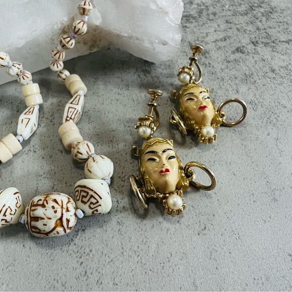 Selini Thai Princess Bracelet, Earrings Ring and Necklace set of 4 pieces - Picture 8 of 16